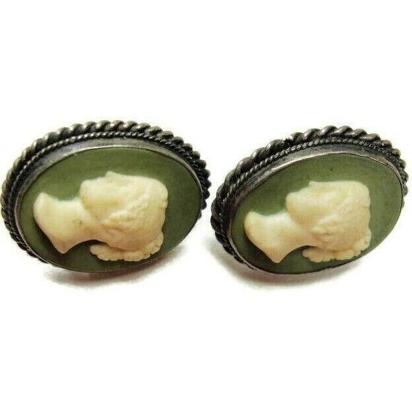 Green & White Cameo Vintage Sterling Silver Screw Back Earrings Patina - Picture 9 of 9